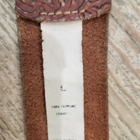 VINTAGE Tooled Leather Belt,Women's Large - Picture 6 of 9